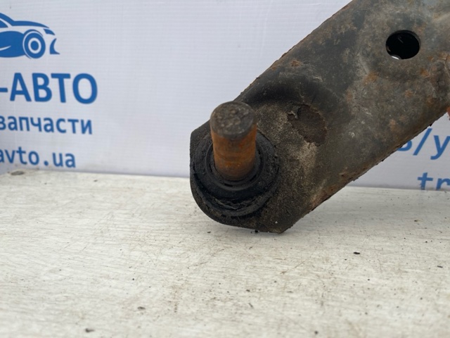 MAZDA TD1134350B Рычаг передней подвески нижний левый в наличии Чернигов