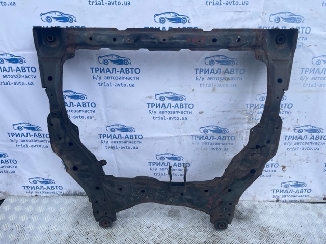 Передняя балка TD113480XA MAZDA