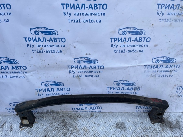 Кронштейн передней балки TD1134880A MAZDA