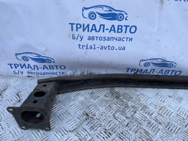 MAZDA TD1134880A Кронштейн передней балки в наличии Днепр