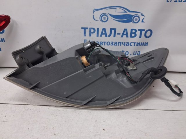 MAZDA TD1151160J Фонарь задний левый внешний в наличии Черкассы