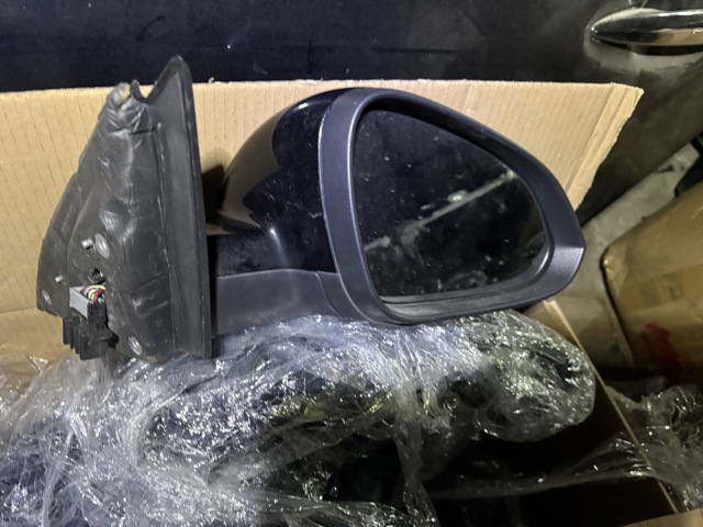 Боковое зеркало заднего вида в сборе 13269569 OPEL