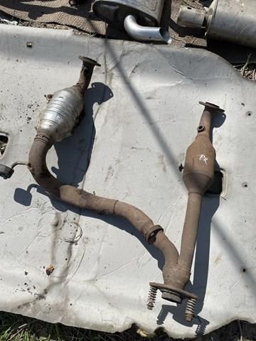 Труба приемная (штаны) глушителя, передняя, правая 1741031450 TOYOTA