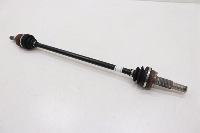Приводной вал задний 396005AA0A NISSAN