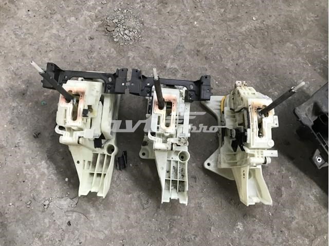 Селектор коробки передач 467002W120 HYUNDAI