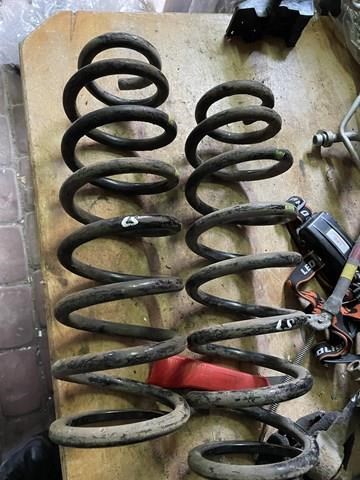 Пружина передняя 4813150130 TOYOTA