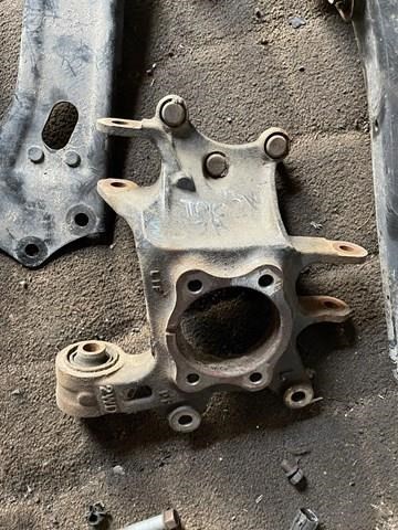 Цапфа поворотная левая 52710D7100 HYUNDAI