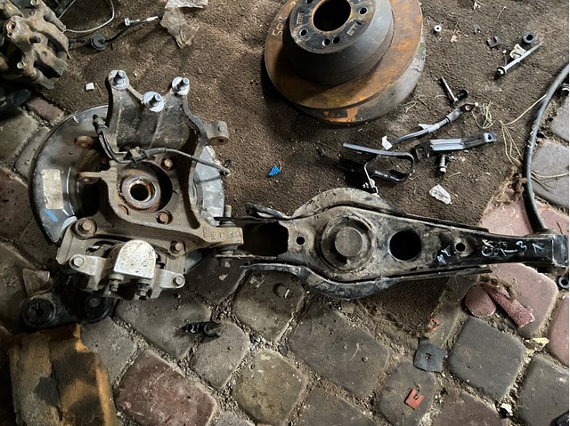 Тяга задней подвески продольная нижняя 55220C5060 HYUNDAI