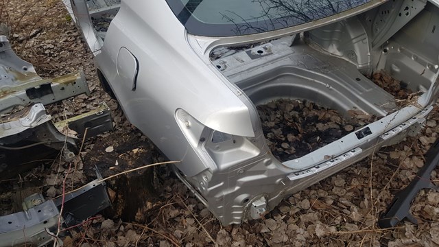 Крыло заднее левое 6160233230 TOYOTA