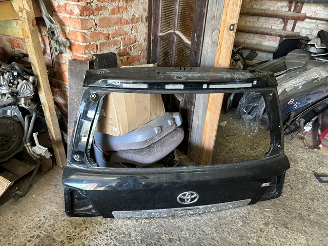 Дверь 5 6700560D51 TOYOTA