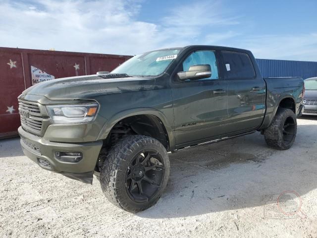 Стекло задней двери, правой 68276780AD CHRYSLER