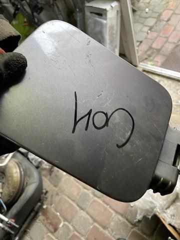 Дверка бензобака 695103K000 HYUNDAI