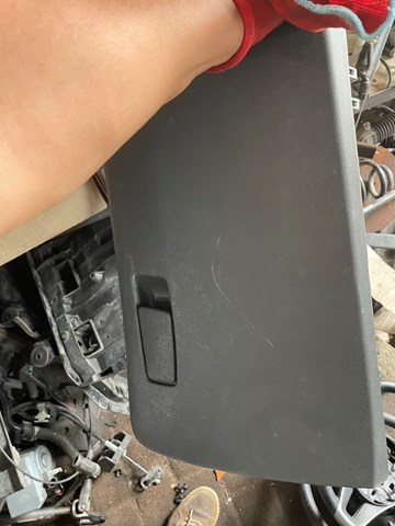 Перчаточный ящик 84510C6100WK HYUNDAI
