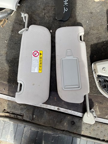 Козырек противосолнечный 85220C6010BHH HYUNDAI