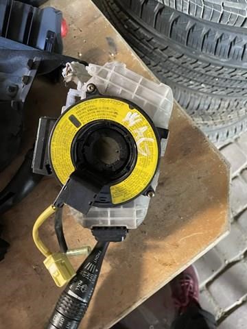 MITSUBISHI 8619A018 Шлейф руля в наличии Украина