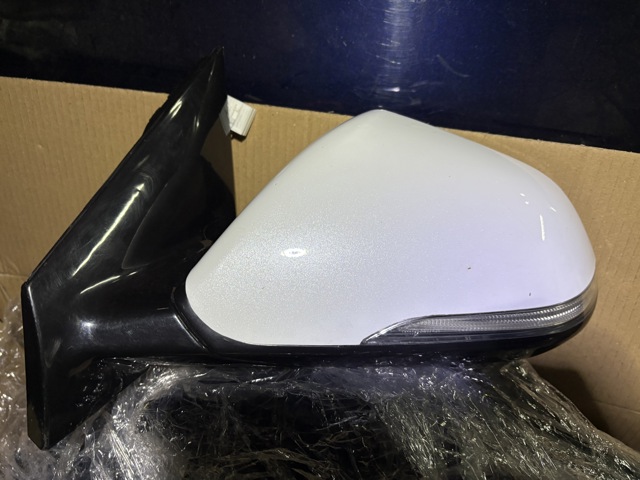Наружное зеркало левое 87610C1210 HYUNDAI