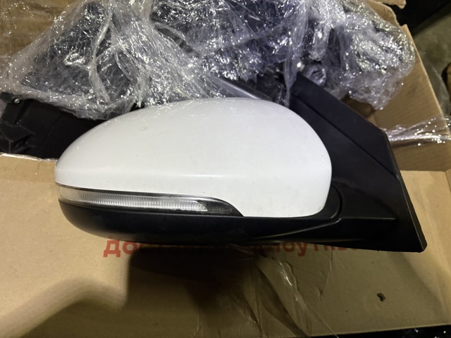 Зеркало левое 87610D7020 HYUNDAI
