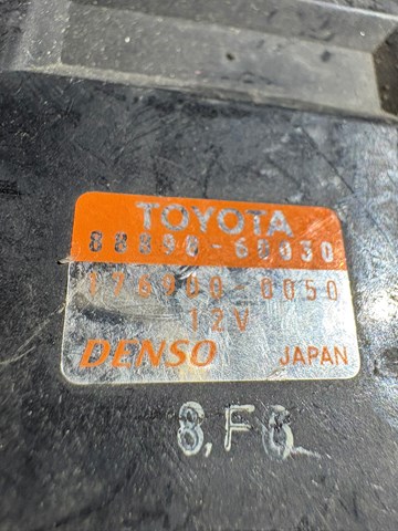 Датчик абсолютного давления кондиционера 8889860030 TOYOTA
