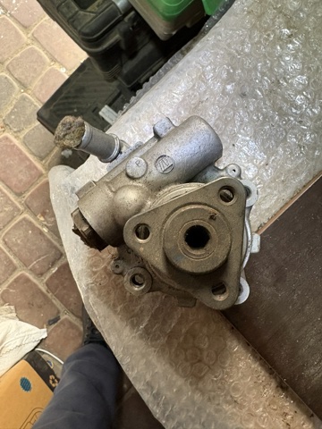 8D0145156K VAG Насос ГУР купить в Харьков