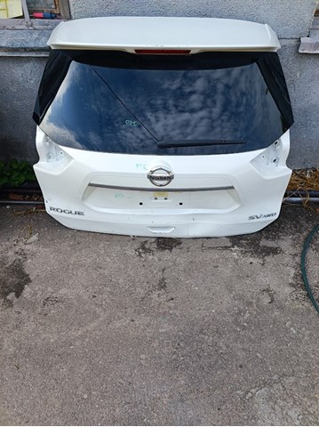 Дверь 5 9001A7FR0B NISSAN