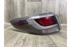 Задний левый внешний фонарь 92401E6120 HYUNDAI