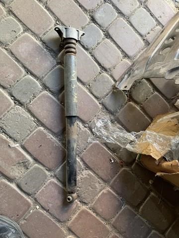Стойка амортизатора задняя BR5S28910B MAZDA