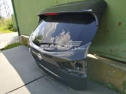 Дверь задняя багажная K010M6MAMA NISSAN