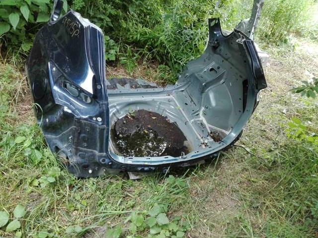 Крыло правое заднее KDY370410C MAZDA