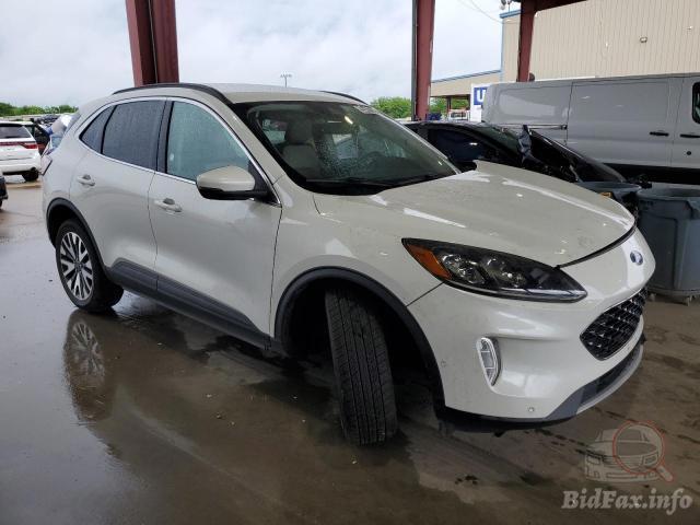 Пассажирская передняя дверь LJ6Z7820124A FORD