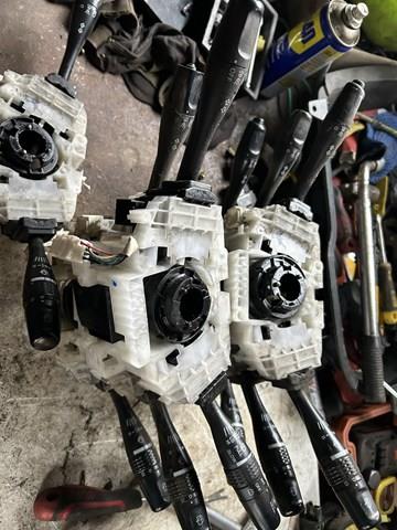 MR551792 MITSUBISHI Датчик угла поворота рулевого колеса купить в Тернополь