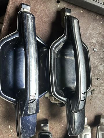 Ручка задней двери наружная, правая MR651356 MITSUBISHI