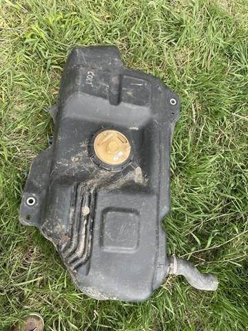 Топливный бак MR978279 MITSUBISHI