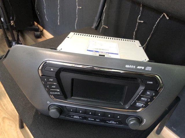 961604Y000 HYUNDAI купить в Запорожье