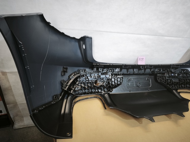 PORSCHE 95B807650AA в наличии Николаев