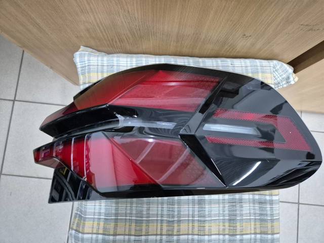 BMW 63215A11EC3 Фонарь задний левый внешний в наличии Винница