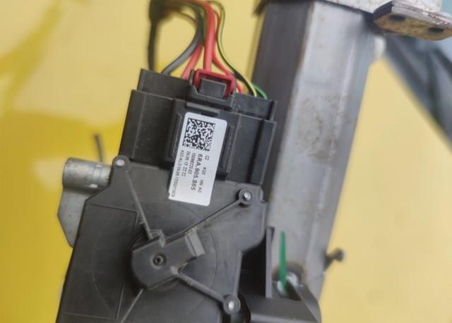6RA905865 VAG контактная группа замка зажигания