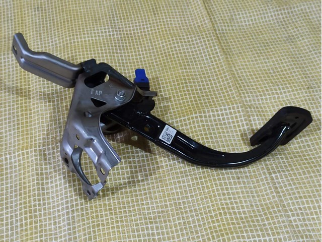 Педаль тормоза 32800G2200 HYUNDAI