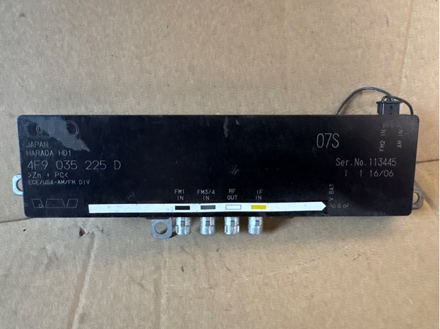 Усилитель сигнала антенны 4F9035225D VAG
