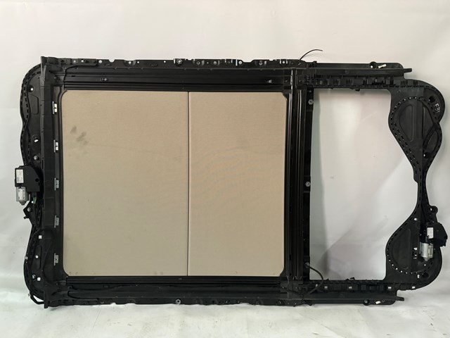 54107342868 BMW Люк в сборе купить в Ужгород
