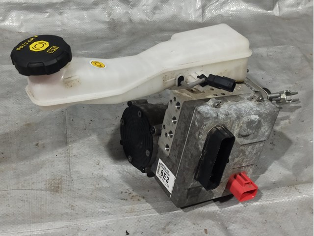 Вакуумник 58520K4000 HYUNDAI