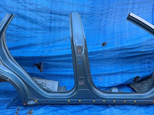 Внешний правый порог  71322K4D00 HYUNDAI