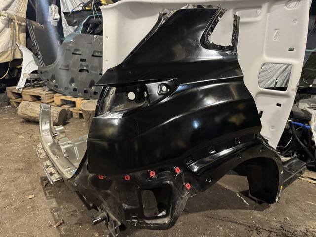 HYUNDAI 71504K4C00 Крыло заднее правое в наличии Винница
