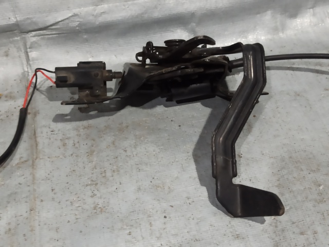 HYUNDAI 81130K4000 Замок капота в наличии Черновцы
