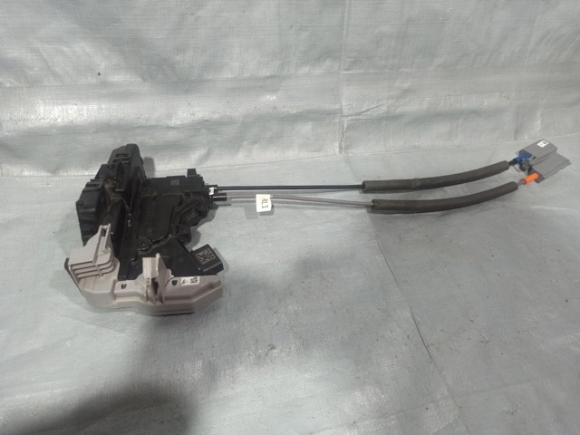 Замок задней левой двери 81410J9100 HYUNDAI