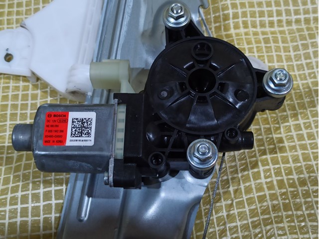Моторчик стеклоподъемника двери задней, правой 83460GI000 HYUNDAI