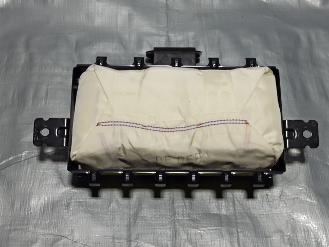 Подушка безопасности (AIRBAG) пассажирская 84530G5000 HYUNDAI