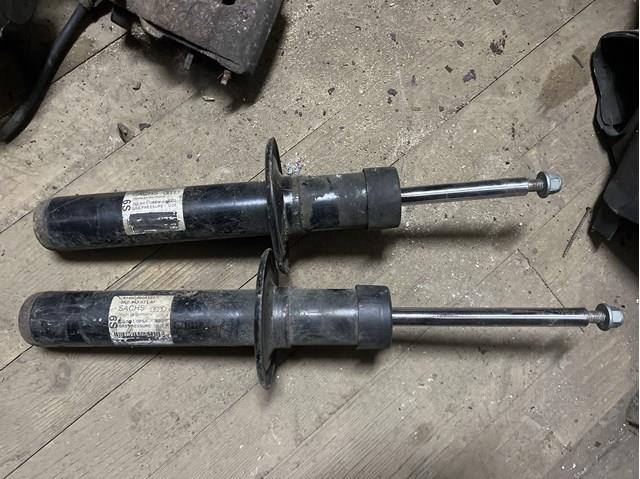 Амортизатор передней подвески Audi Q5