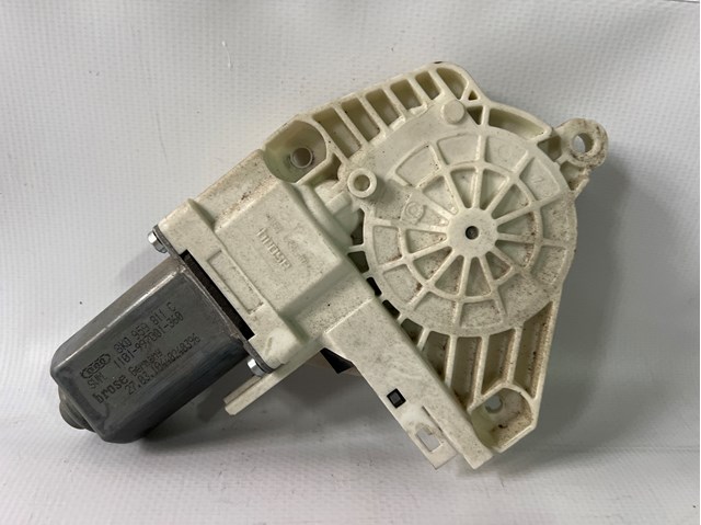Мотор стеклоподъемника двери задней, левой 8K0959811C VAG