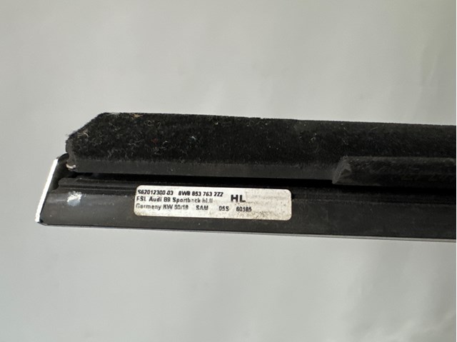 VAG 8W88537632ZZ в наличии Черновцы