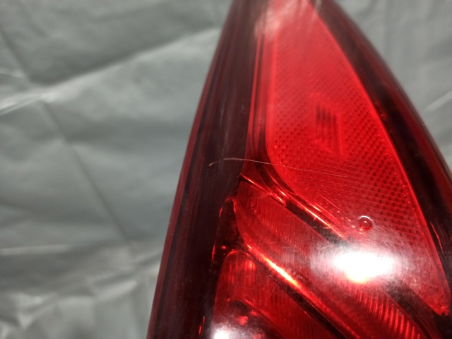 HYUNDAI 92402J9110 Фонарь задний правый внешний в наличии Ужгород